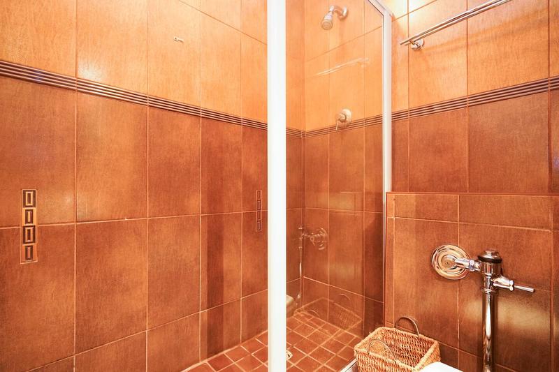 To Let 0 Bedroom Property for Rent in Oranjezicht Western Cape